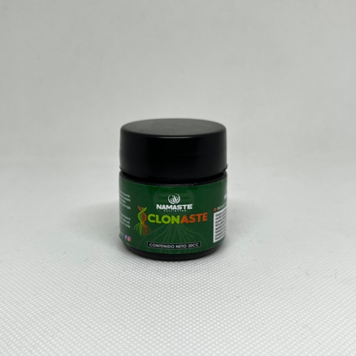 [1562] FERTILIZANTE NAMASTE CLONASTE 30CC